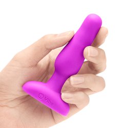 B-Vibe - Novice Remote Control Plug Fuchsia